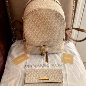 MK bag and wallet set